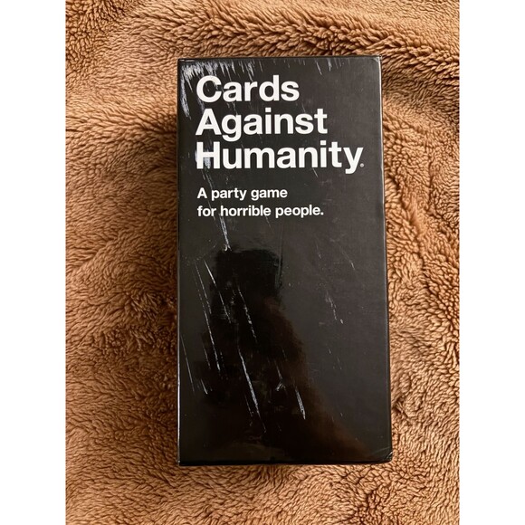 Cards against humanity a party game for horrible people GUC - Picture 3 of 5